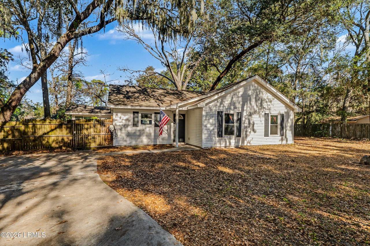8 Factory Creek Road - Photo 1