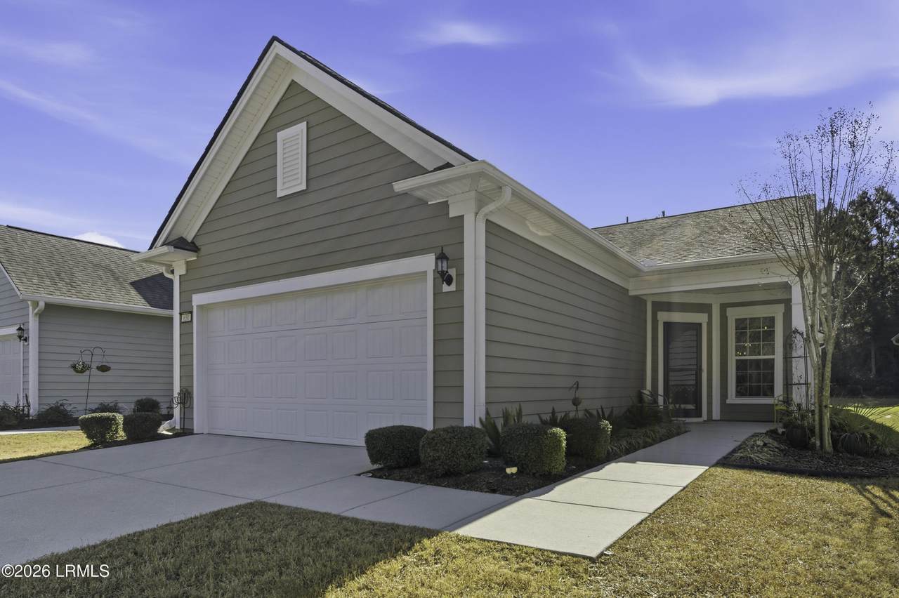 650 Gleneagle Court - Photo 1