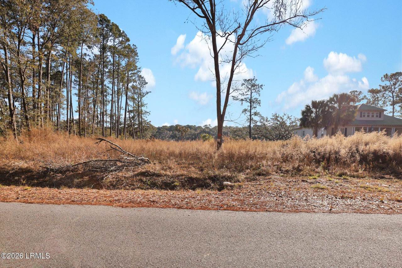 12 River Drive - Photo 1