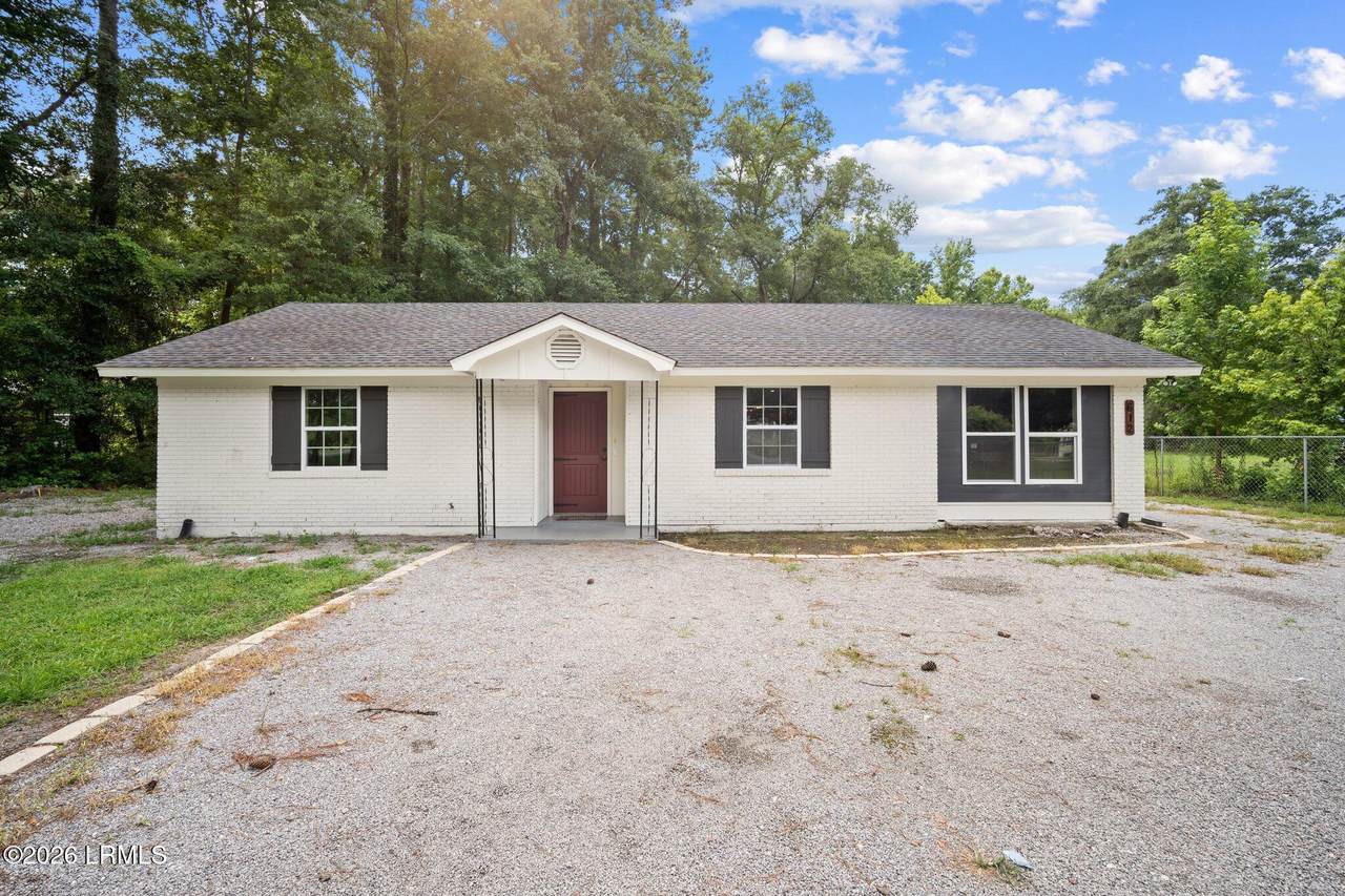 612 Old House Road - Photo 1