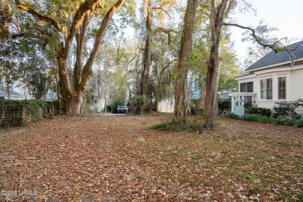 https://bt-photos.global.ssl.fastly.net/beaufortsc/1280_boomver_1_194748-2.jpg