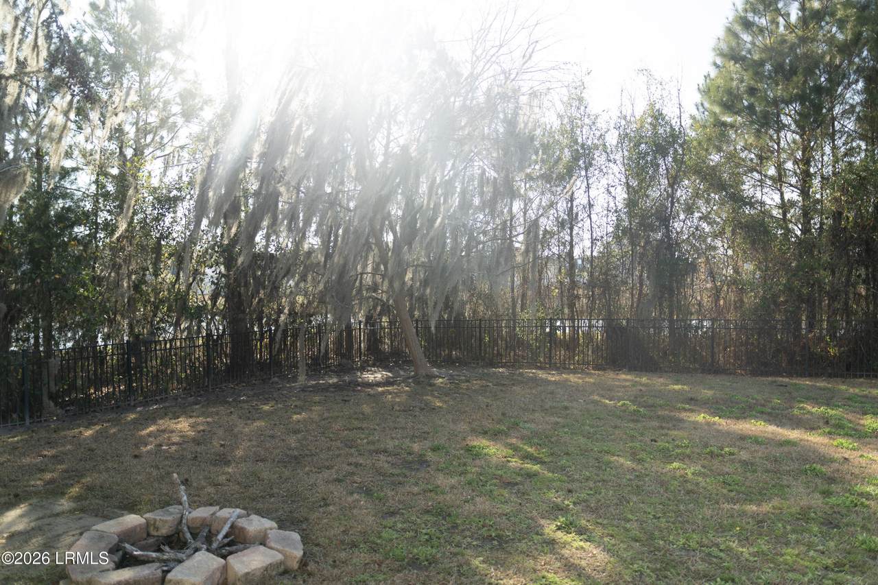 https://bt-photos.global.ssl.fastly.net/beaufortsc/1280_boomver_1_194846-2.jpg