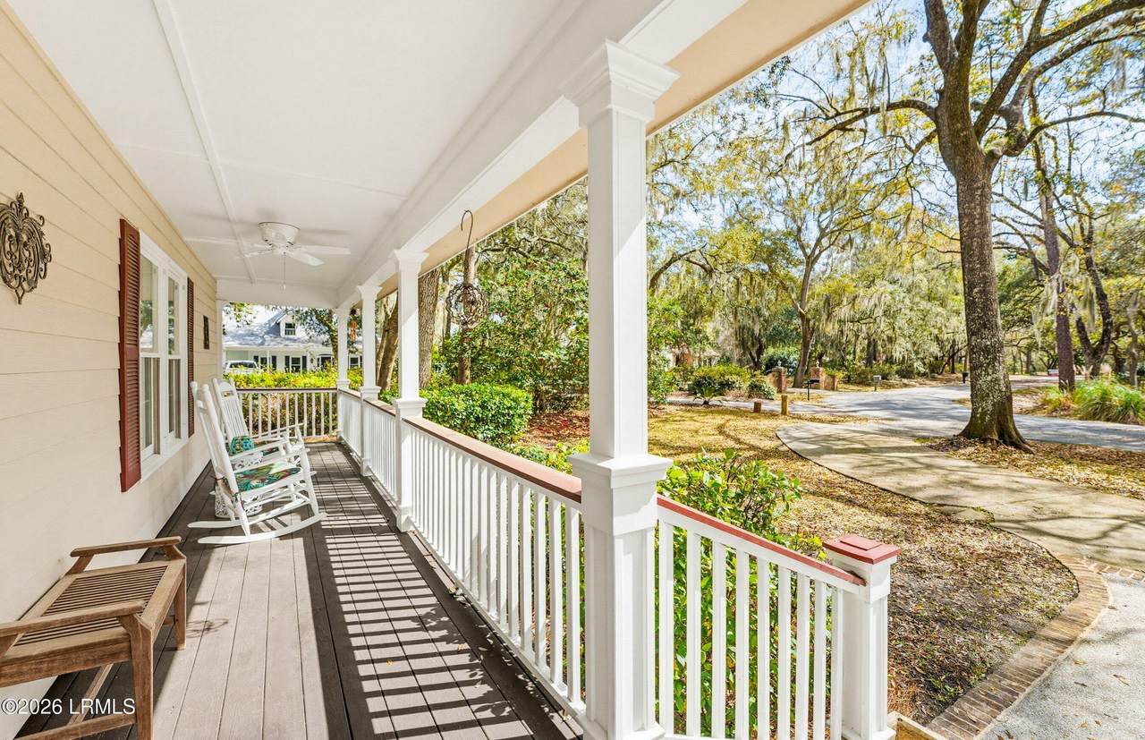https://bt-photos.global.ssl.fastly.net/beaufortsc/1280_boomver_1_194887-2.jpg