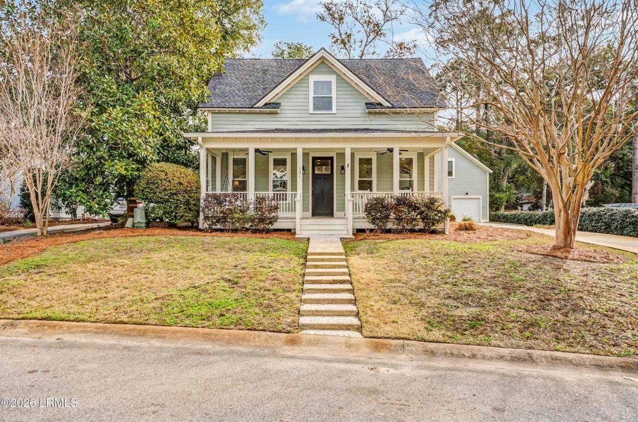 131 Fuller Street - Photo 1