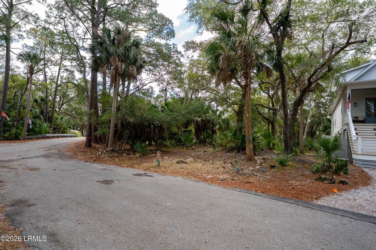 https://bt-photos.global.ssl.fastly.net/beaufortsc/1280_boomver_1_194943-2.jpg