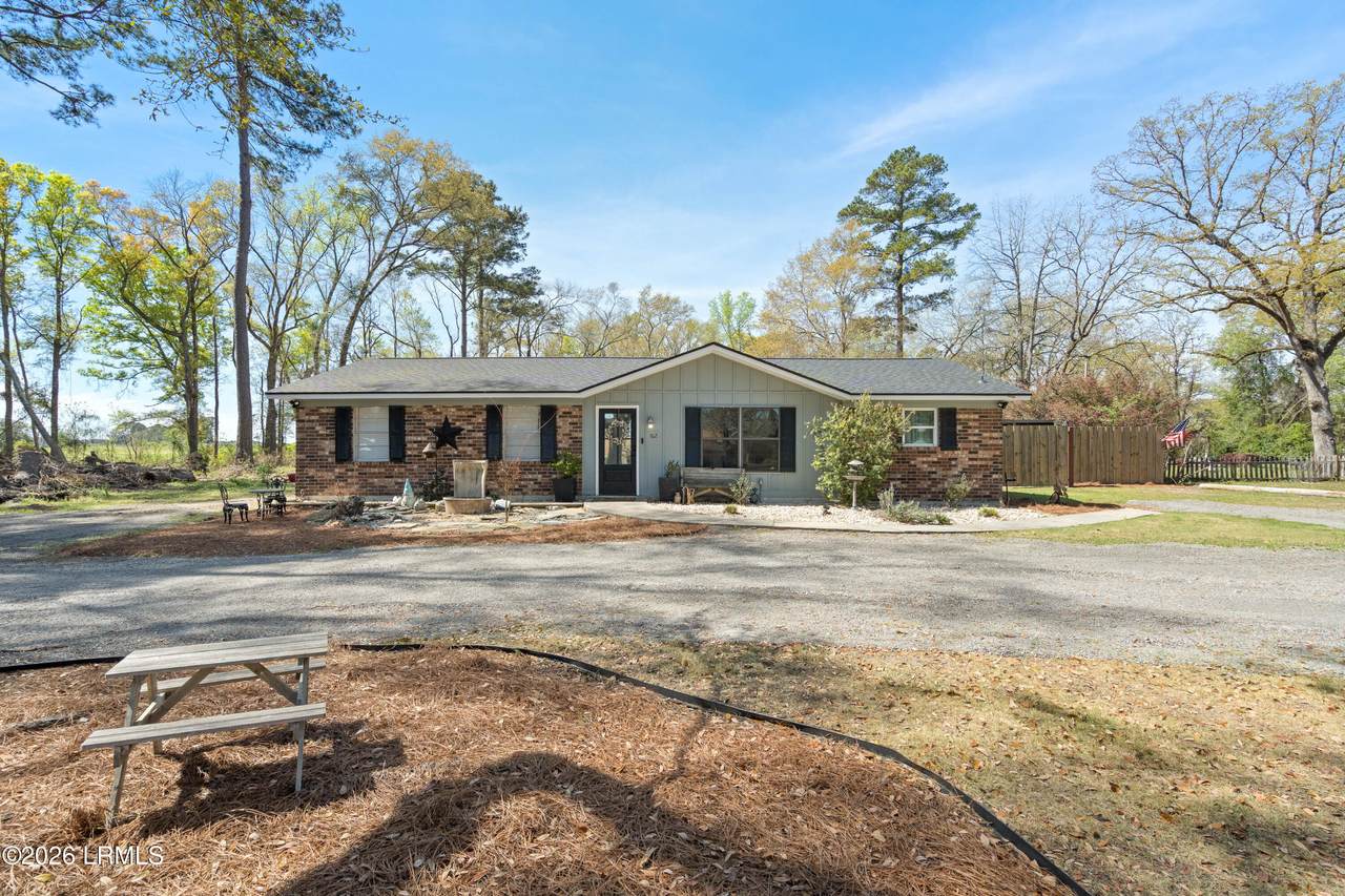 https://bt-photos.global.ssl.fastly.net/beaufortsc/orig_boomver_1_194949-2.jpg