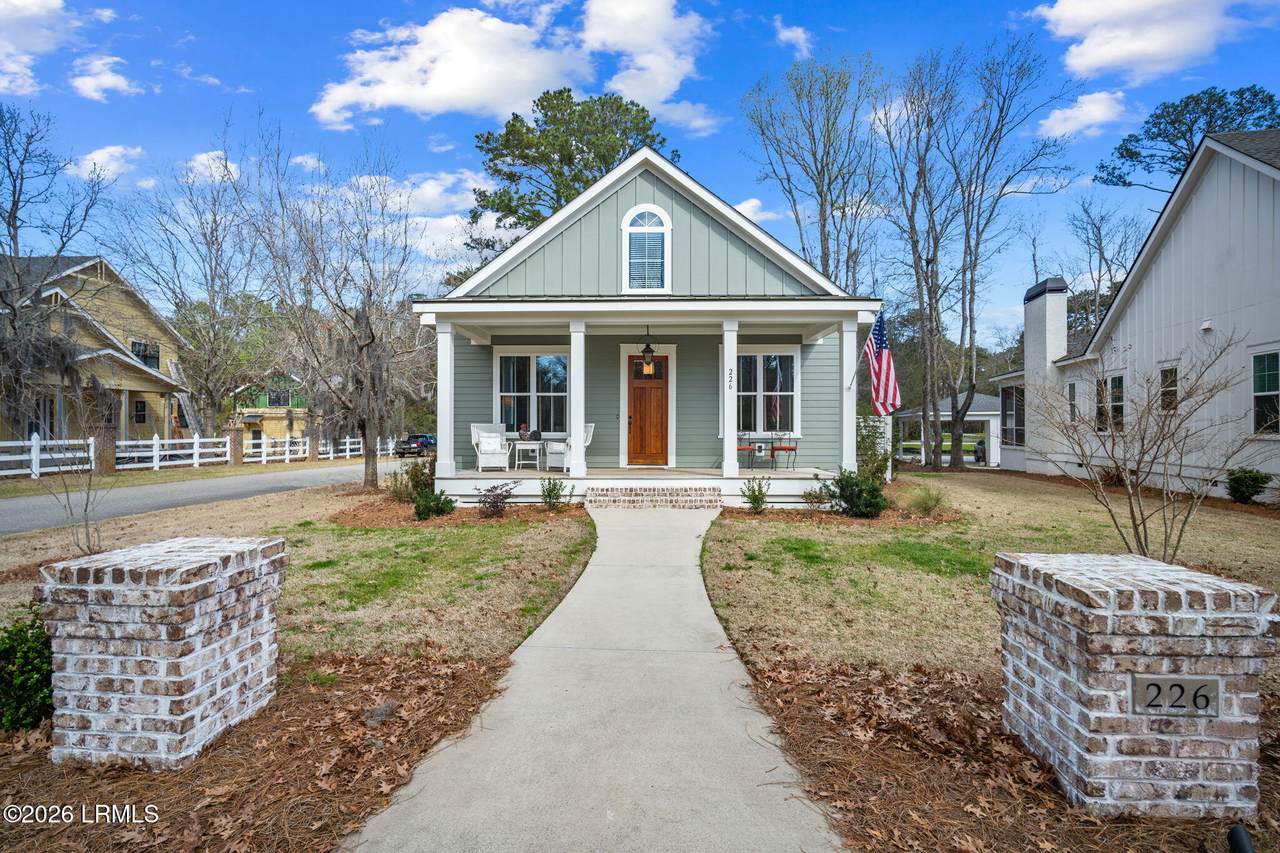 https://bt-photos.global.ssl.fastly.net/beaufortsc/1280_boomver_1_195063-2.jpg