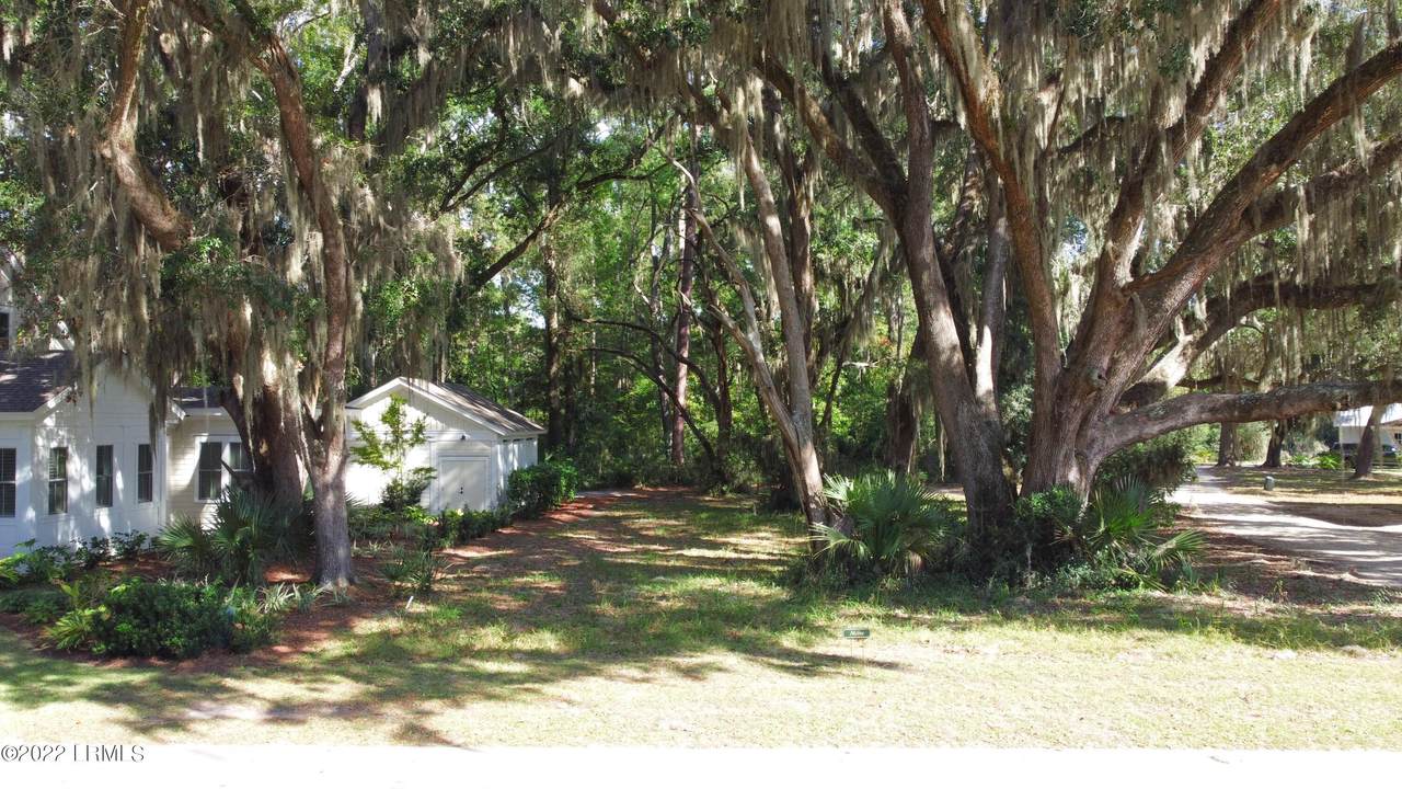 https://bt-photos.global.ssl.fastly.net/beaufortsc/1280_boomver_1_195165-2.jpg