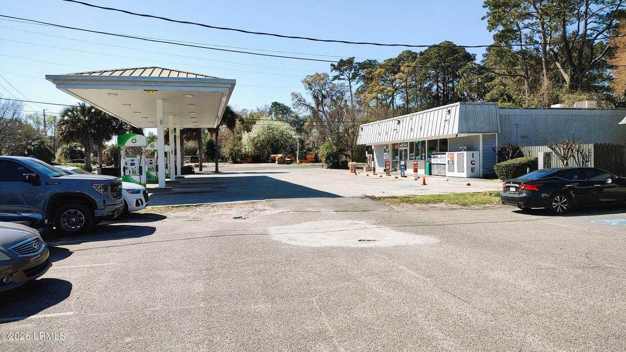 https://bt-photos.global.ssl.fastly.net/beaufortsc/orig_boomver_1_195186-2.jpg