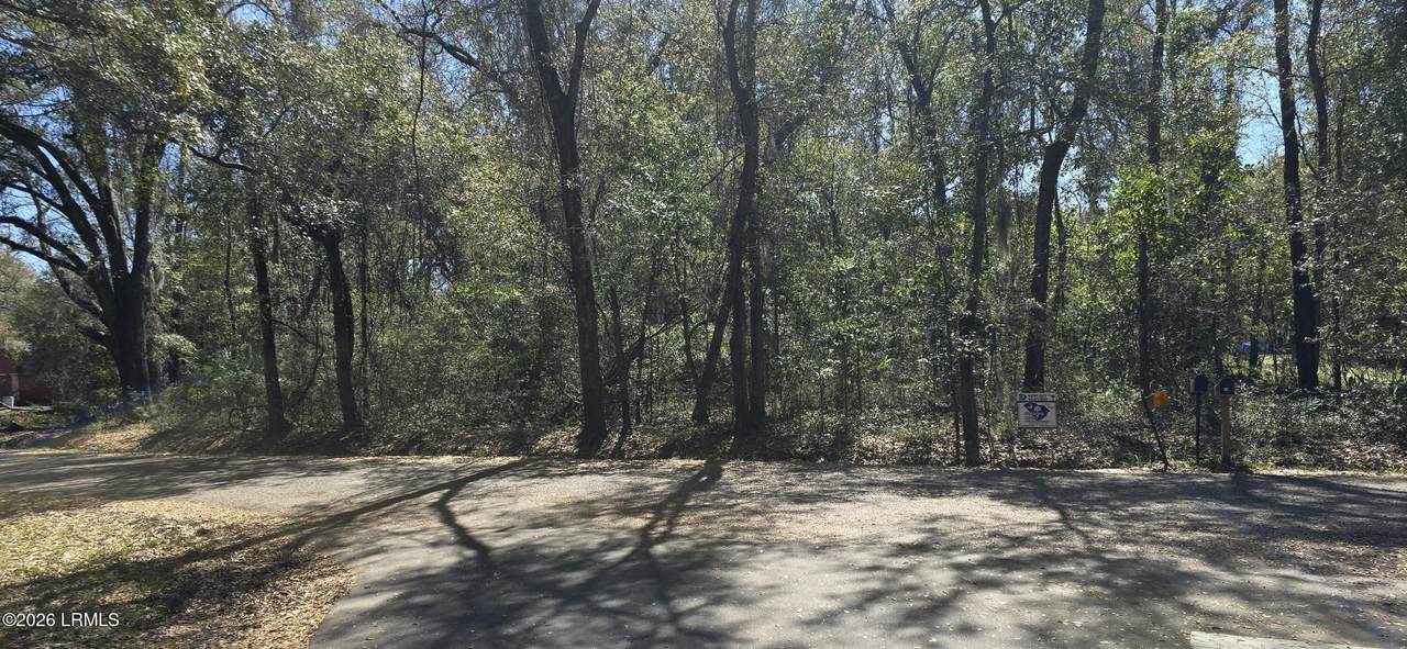 https://bt-photos.global.ssl.fastly.net/beaufortsc/1280_boomver_1_195217-2.jpg