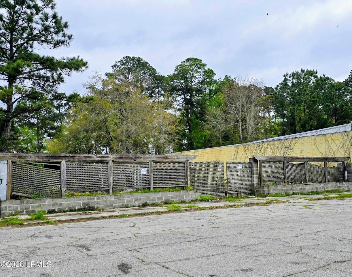 https://bt-photos.global.ssl.fastly.net/beaufortsc/1280_boomver_2_195273-2.jpg
