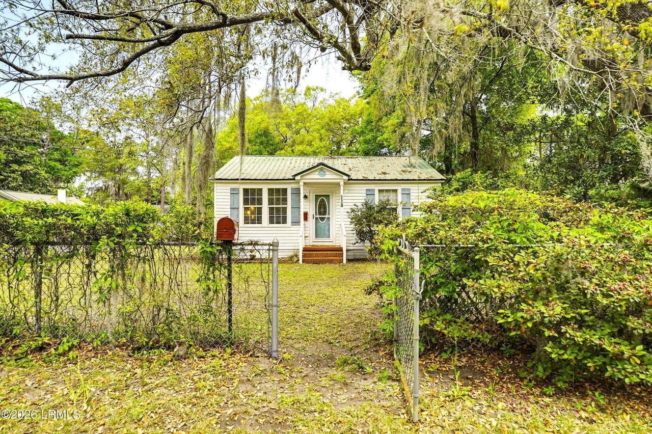 1113 Lafayette Street - Photo 1