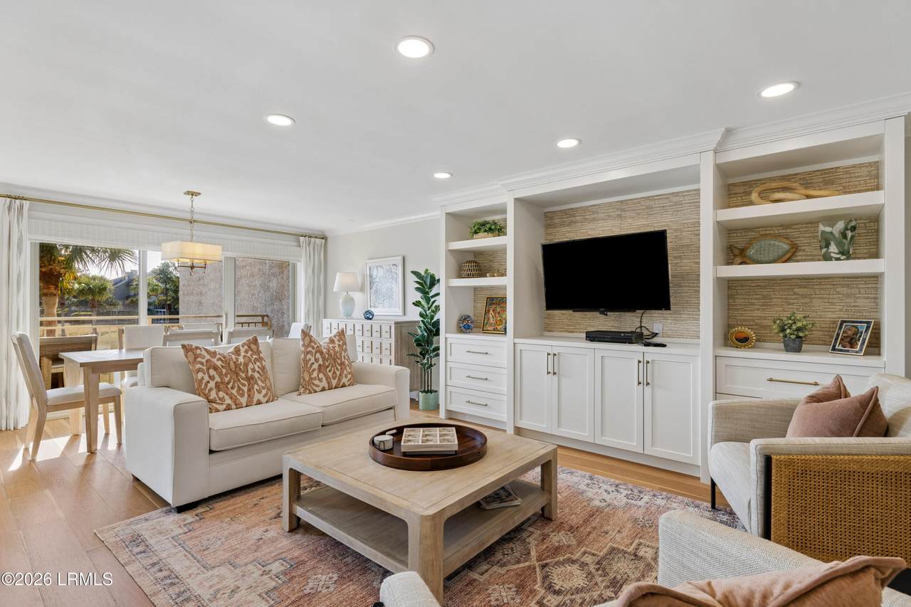3 Braddock Bluff Drive - Photo 1