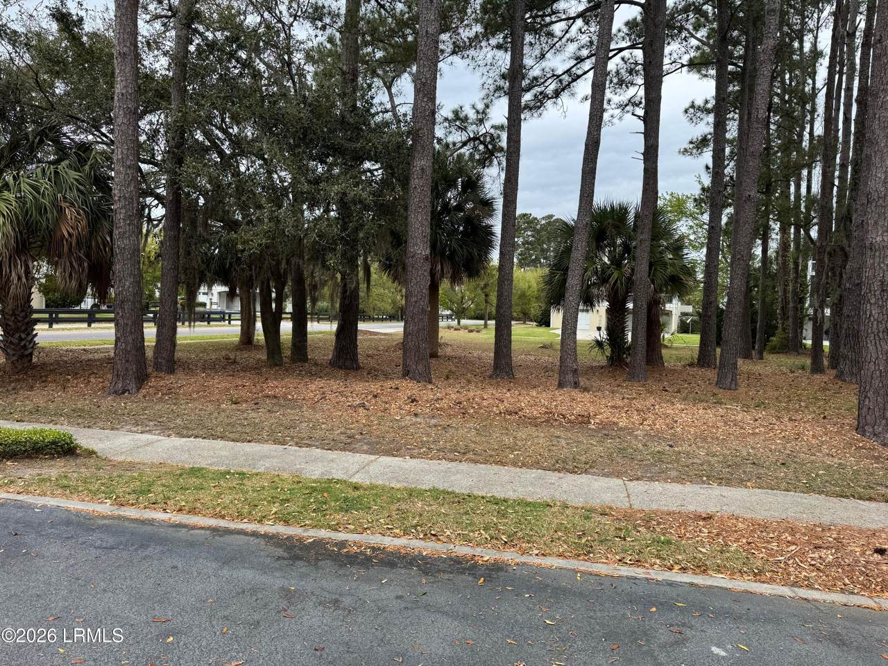 https://bt-photos.global.ssl.fastly.net/beaufortsc/1280_boomver_1_195430-2.jpg