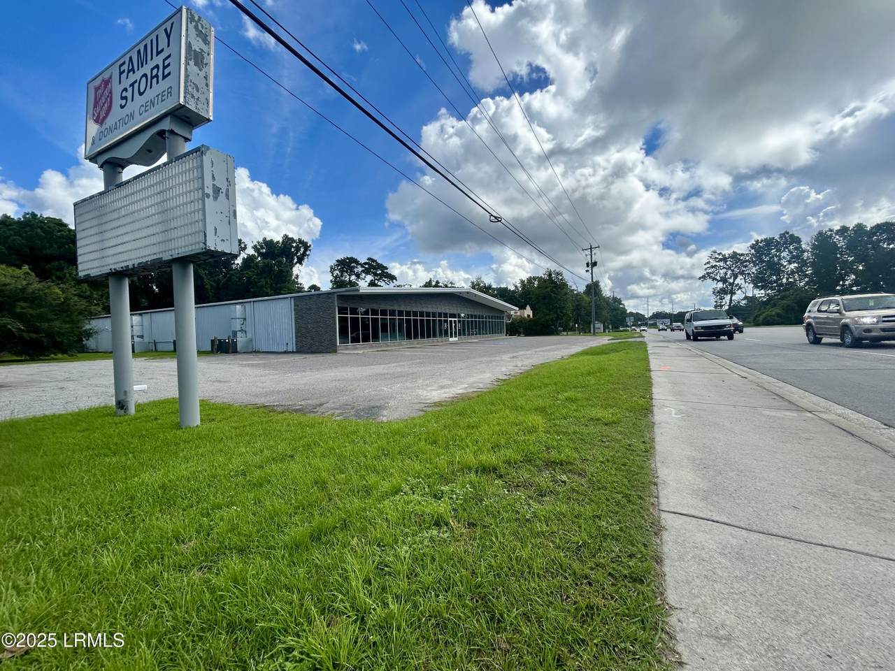 164 Robert Smalls Parkway - Photo 1