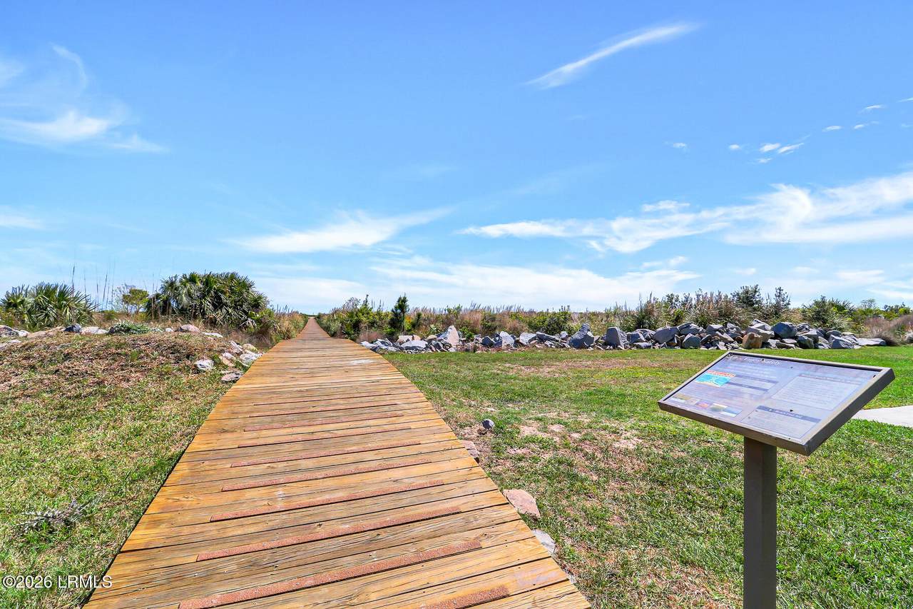 https://bt-photos.global.ssl.fastly.net/beaufortsc/1280_boomver_1_195580-2.jpg