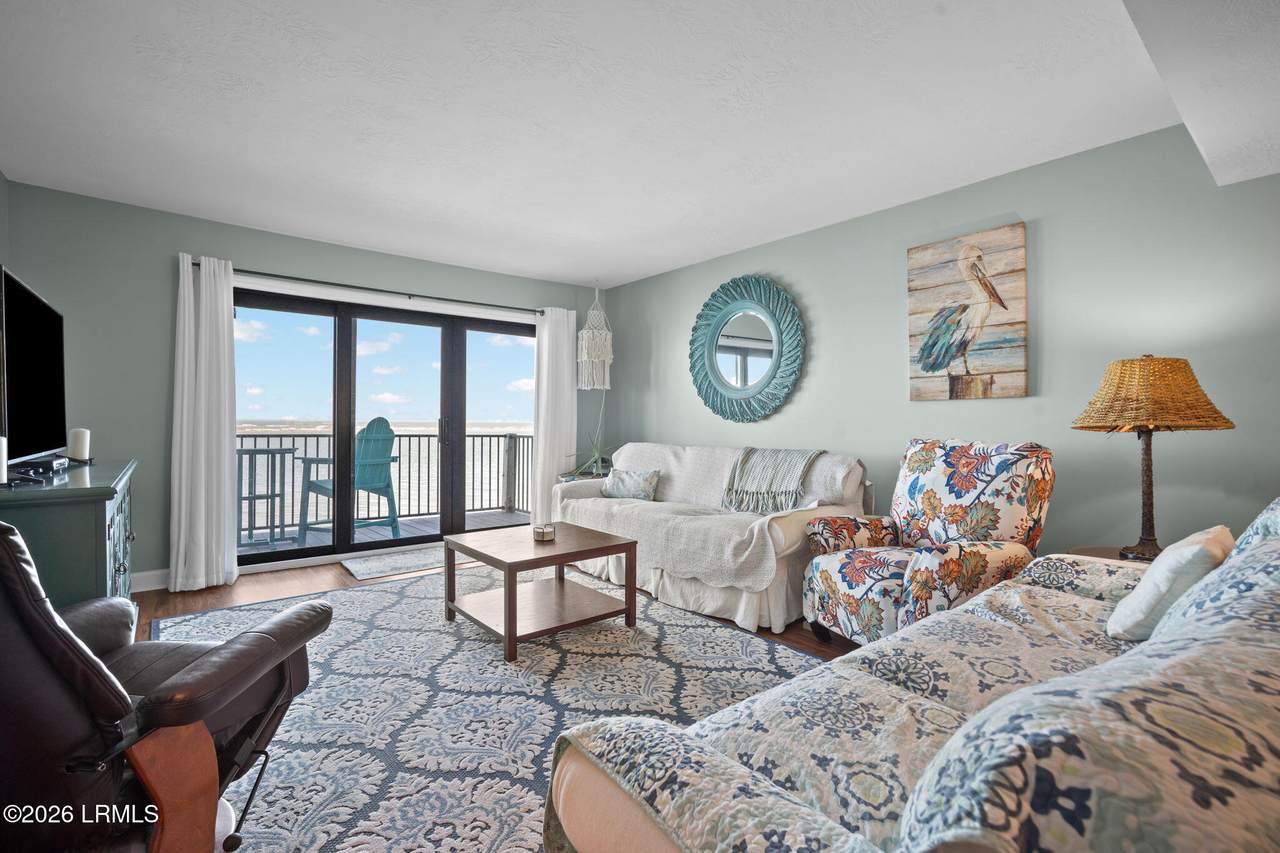 626 Newhaven Court - Photo 1