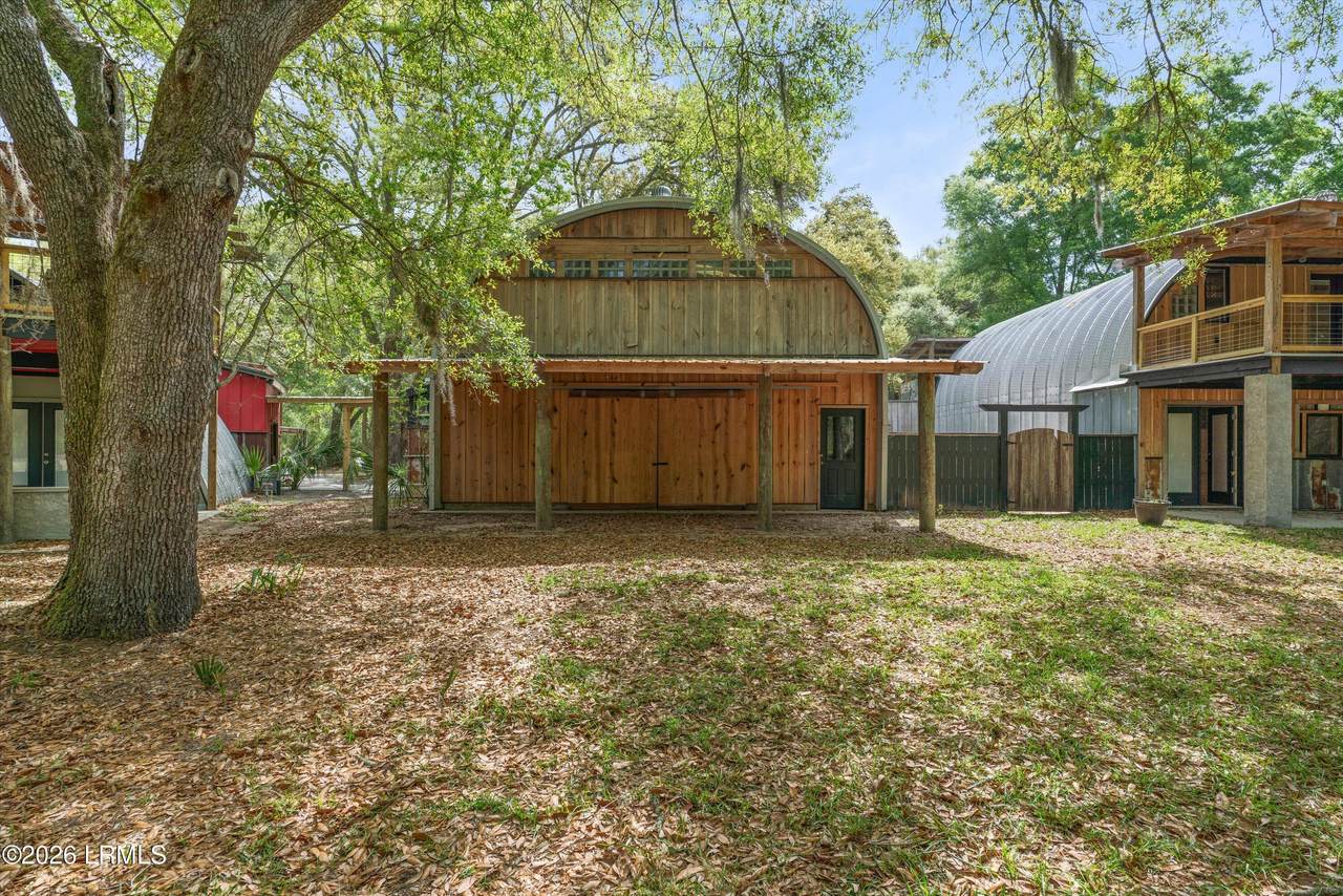 https://bt-photos.global.ssl.fastly.net/beaufortsc/1280_boomver_1_195707-2.jpg