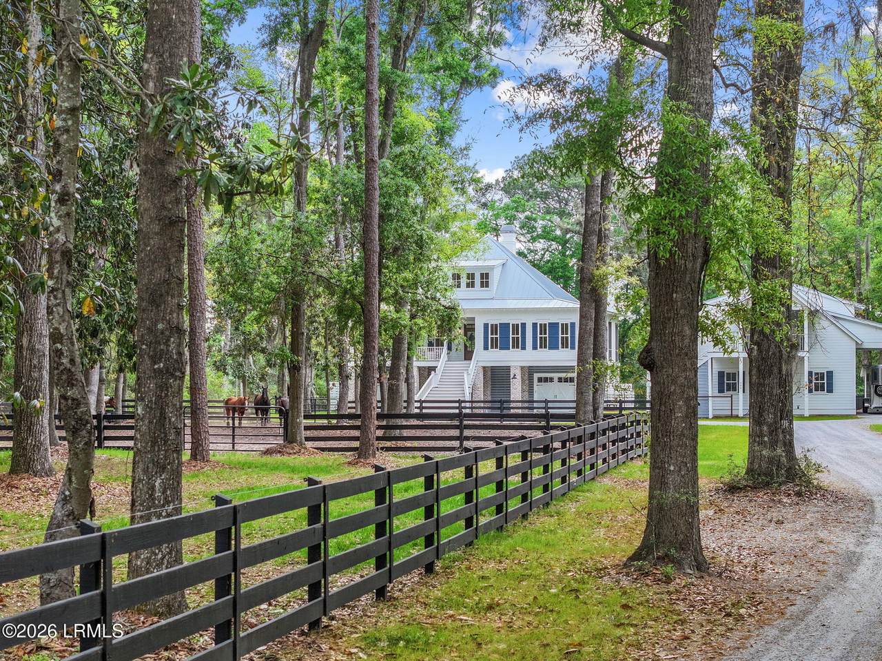 https://bt-photos.global.ssl.fastly.net/beaufortsc/1280_boomver_1_195752-2.jpg