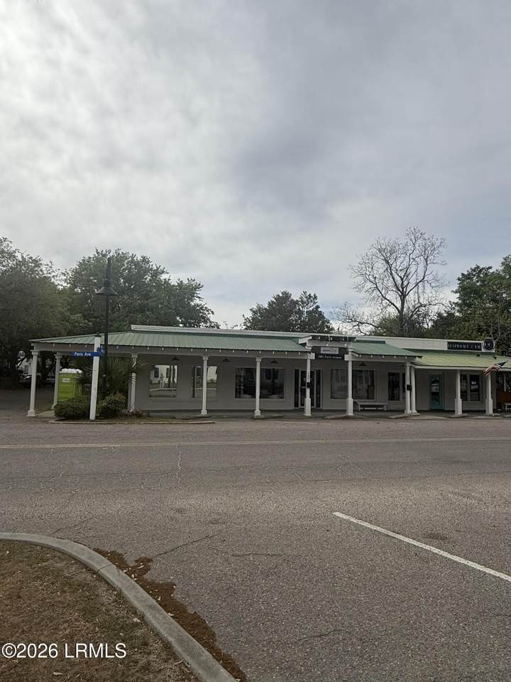 1001 Paris Avenue - Photo 1