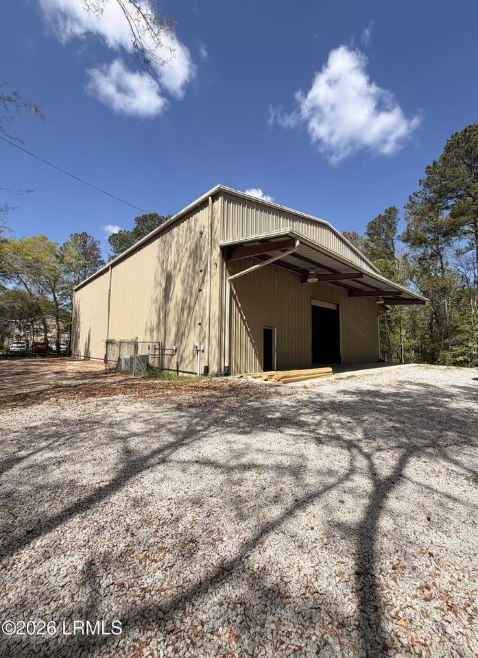 140 Bay Pines Road - Photo 1