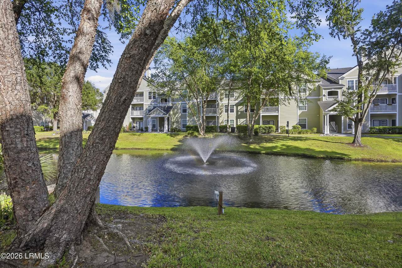 https://bt-photos.global.ssl.fastly.net/beaufortsc/1280_boomver_1_195785-2.jpg