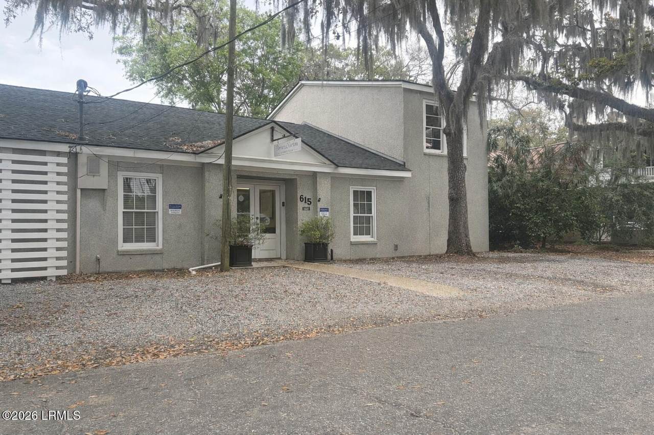 615 Prince Street - Photo 1