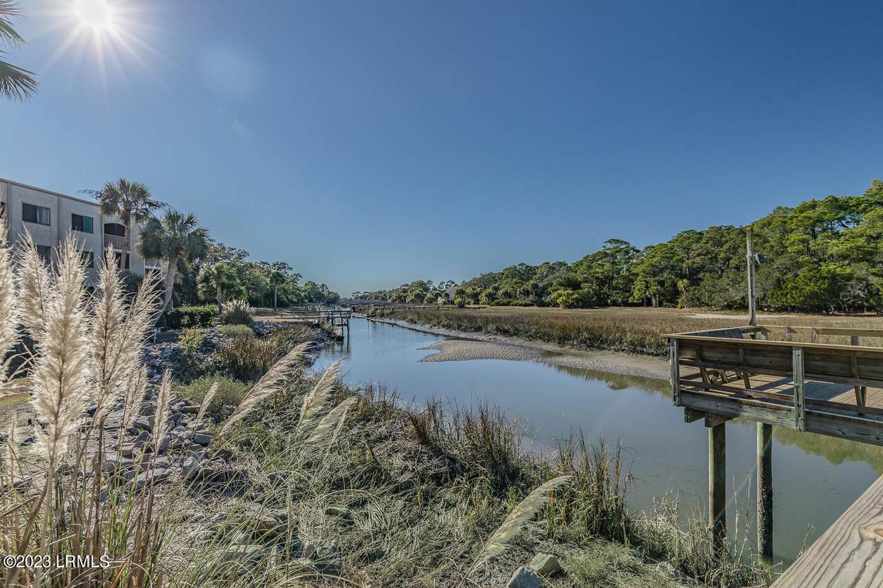 191 Beach Club Villa Drive - Photo 1