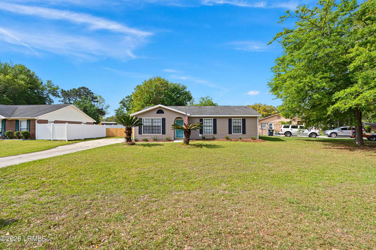 https://bt-photos.global.ssl.fastly.net/beaufortsc/1280_boomver_1_195925-2.jpg