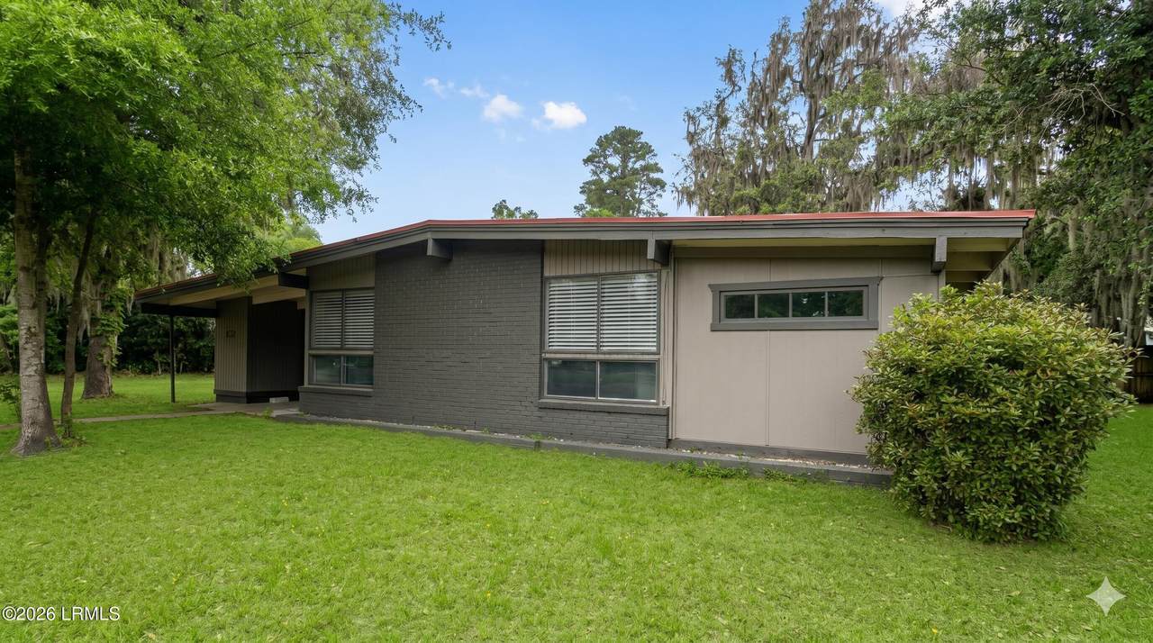 1003 Broad River Drive - Photo 1
