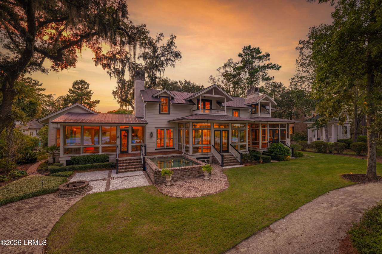 https://bt-photos.global.ssl.fastly.net/beaufortsc/1280_boomver_1_196026-2.jpg