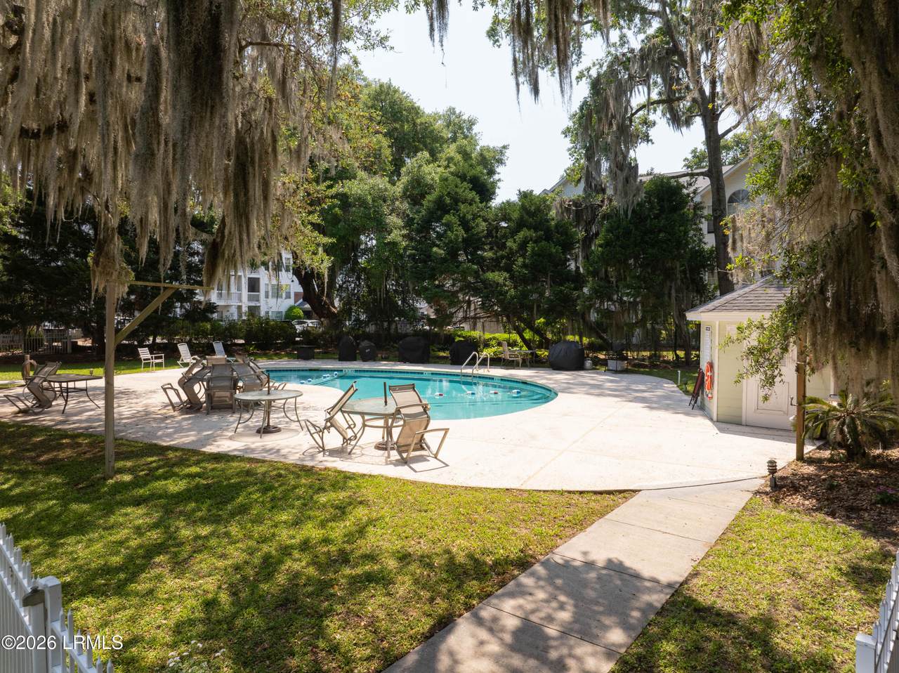 https://bt-photos.global.ssl.fastly.net/beaufortsc/1280_boomver_1_196027-2.jpg