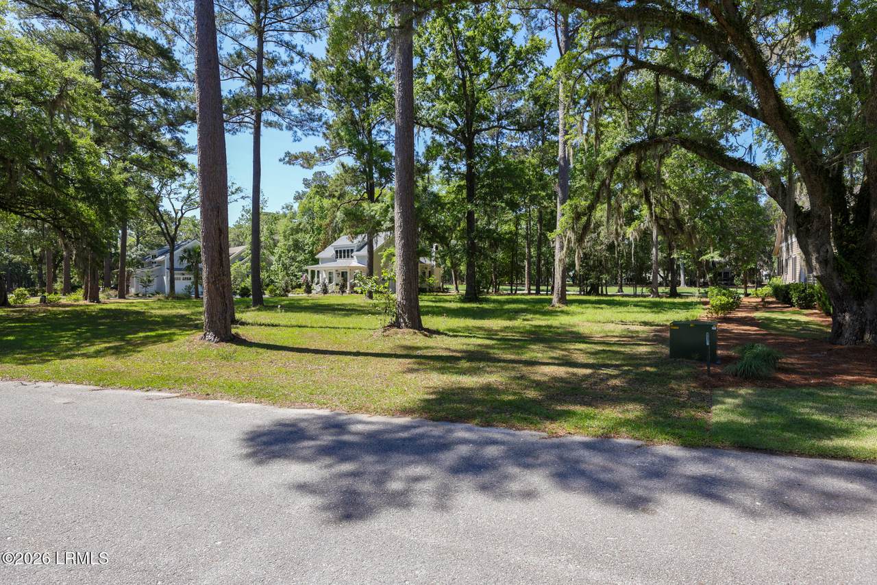 https://bt-photos.global.ssl.fastly.net/beaufortsc/1280_boomver_1_196077-2.jpg