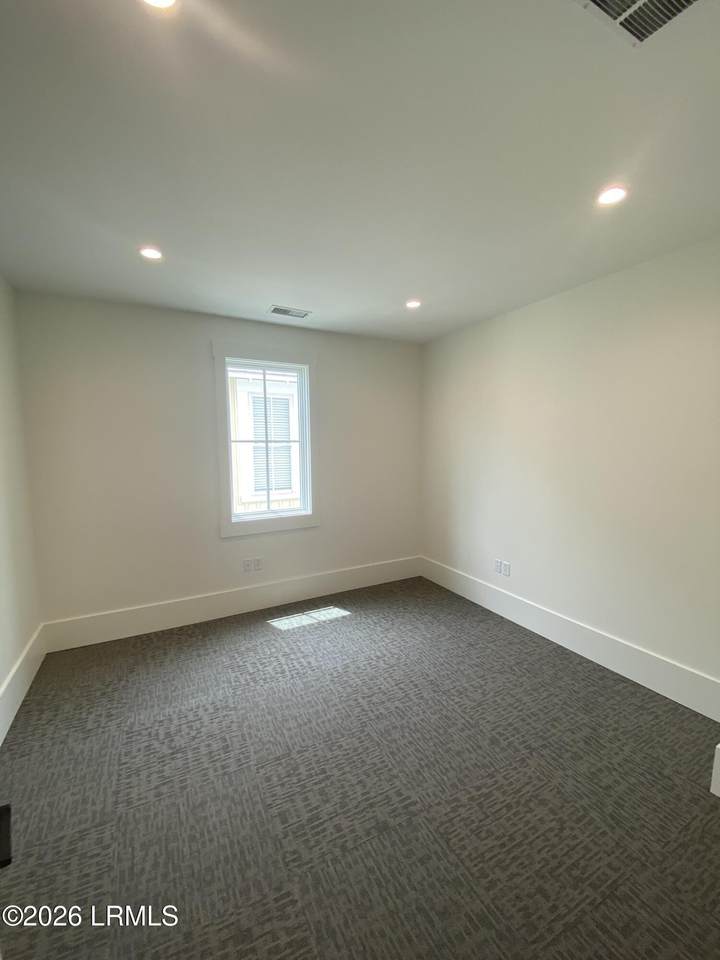 101 Lady's Island Commons - Photo 1