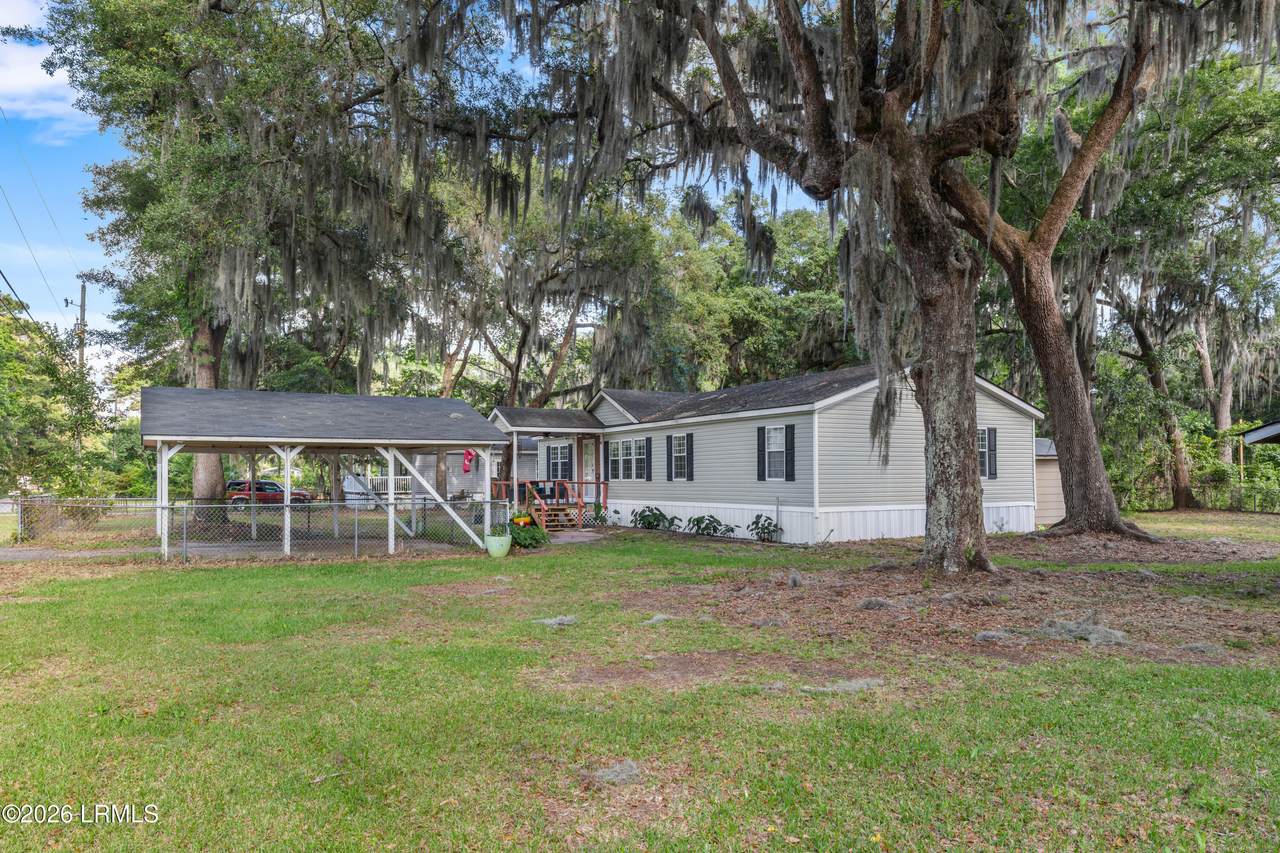 https://bt-photos.global.ssl.fastly.net/beaufortsc/1280_boomver_1_196155-2.jpg