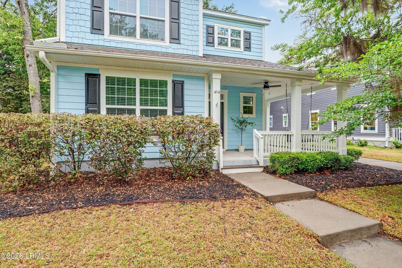 1616 Deanne Drive - Photo 1