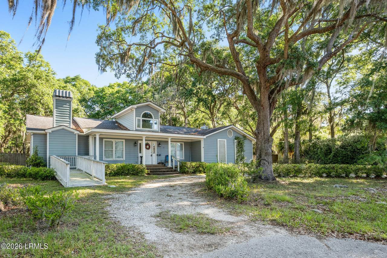 55 Miller Drive - Photo 1