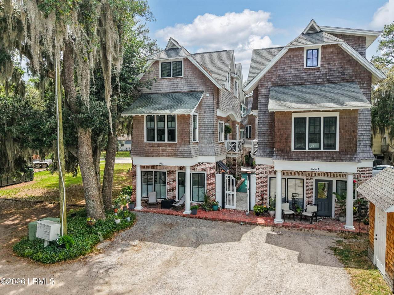 1612 Paris Avenue - Photo 1