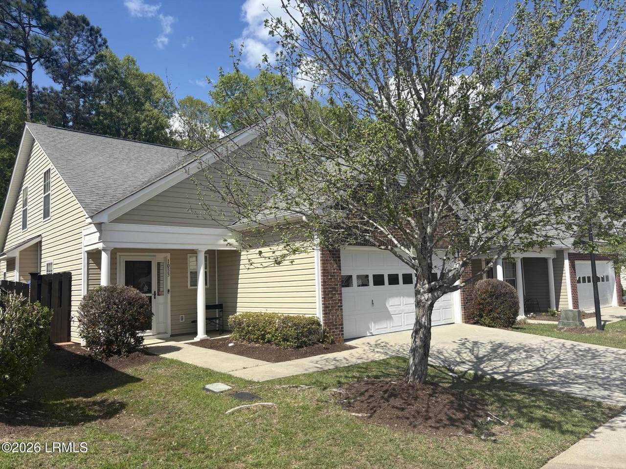 1033 Glencroft Drive - Photo 1