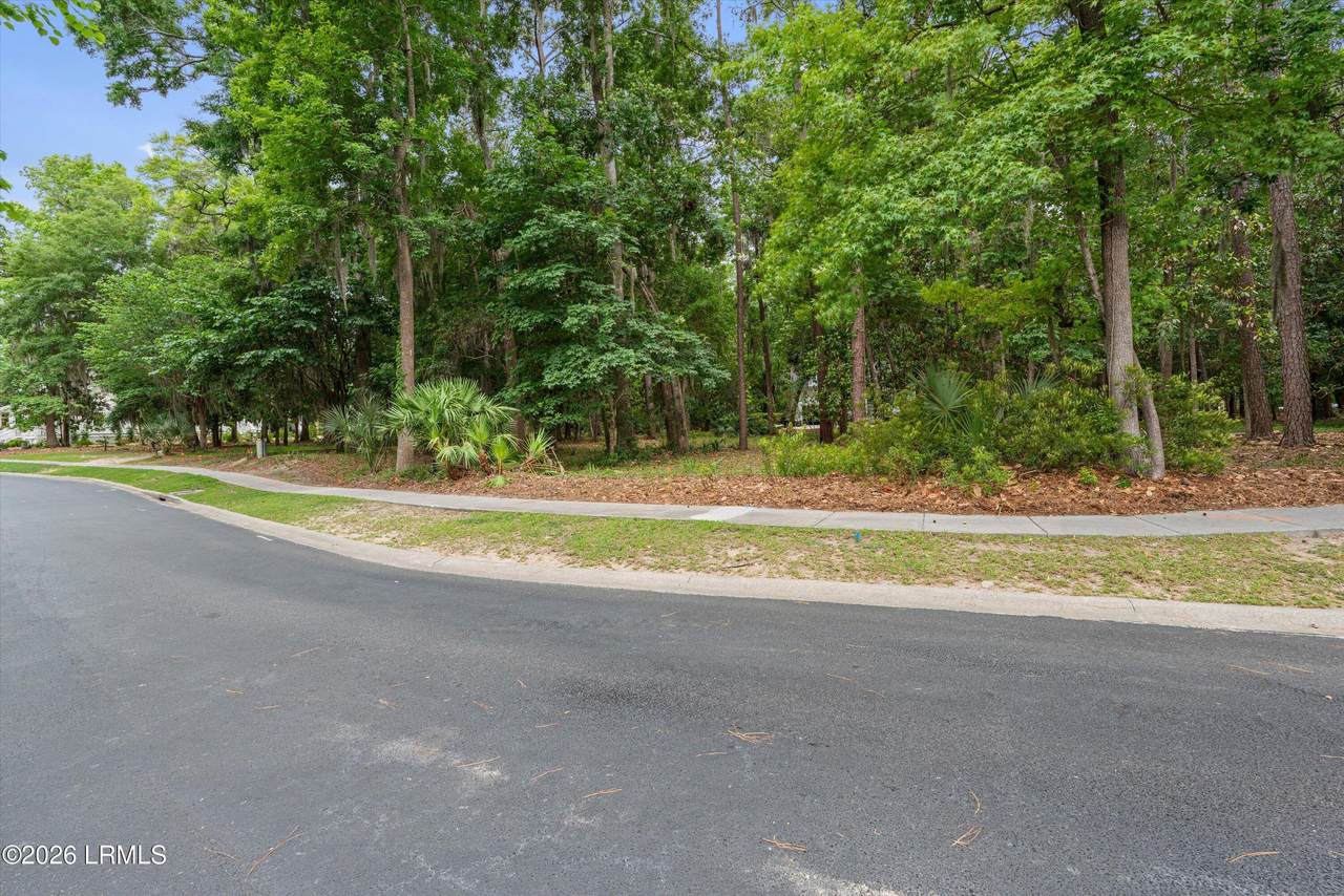 https://bt-photos.global.ssl.fastly.net/beaufortsc/1280_boomver_1_196328-2.jpg