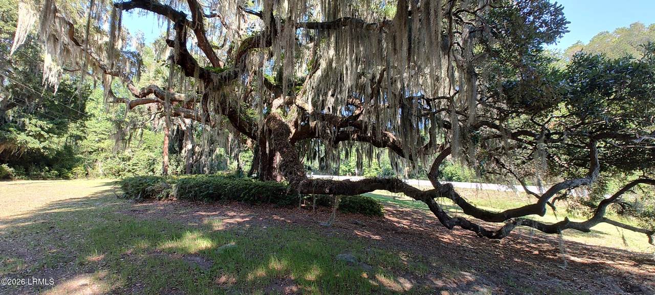 https://bt-photos.global.ssl.fastly.net/beaufortsc/1280_boomver_1_196466-2.jpg