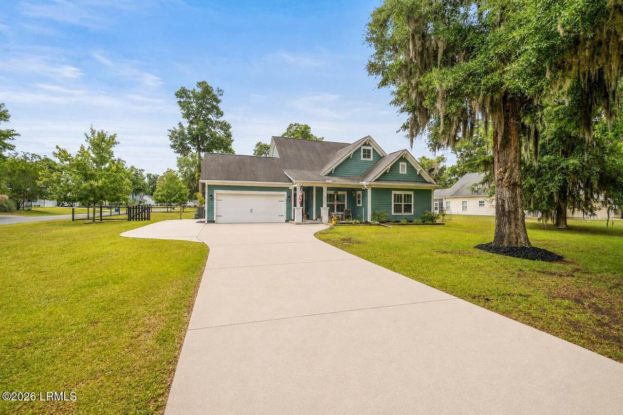 https://bt-photos.global.ssl.fastly.net/beaufortsc/1280_boomver_1_196505-2.jpg
