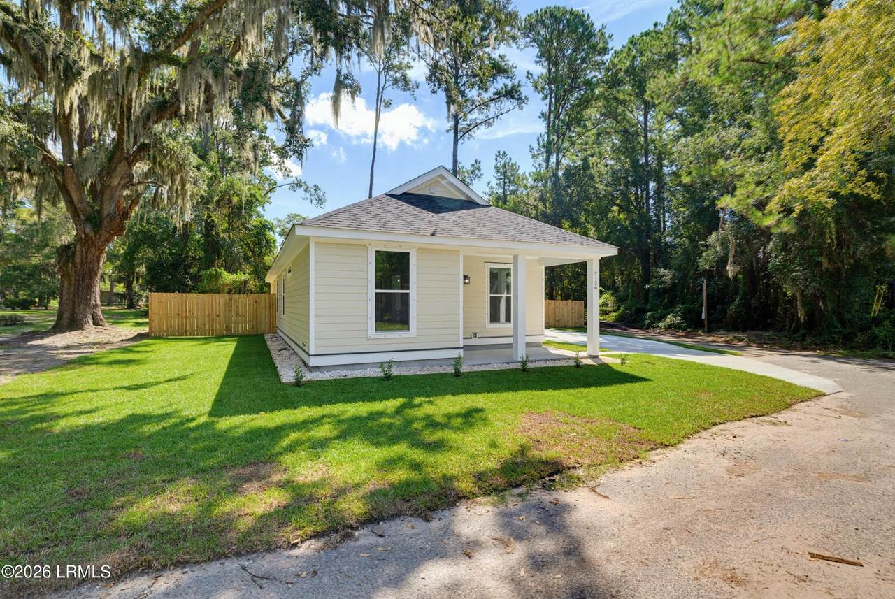 https://bt-photos.global.ssl.fastly.net/beaufortsc/1280_boomver_1_196592-2.jpg