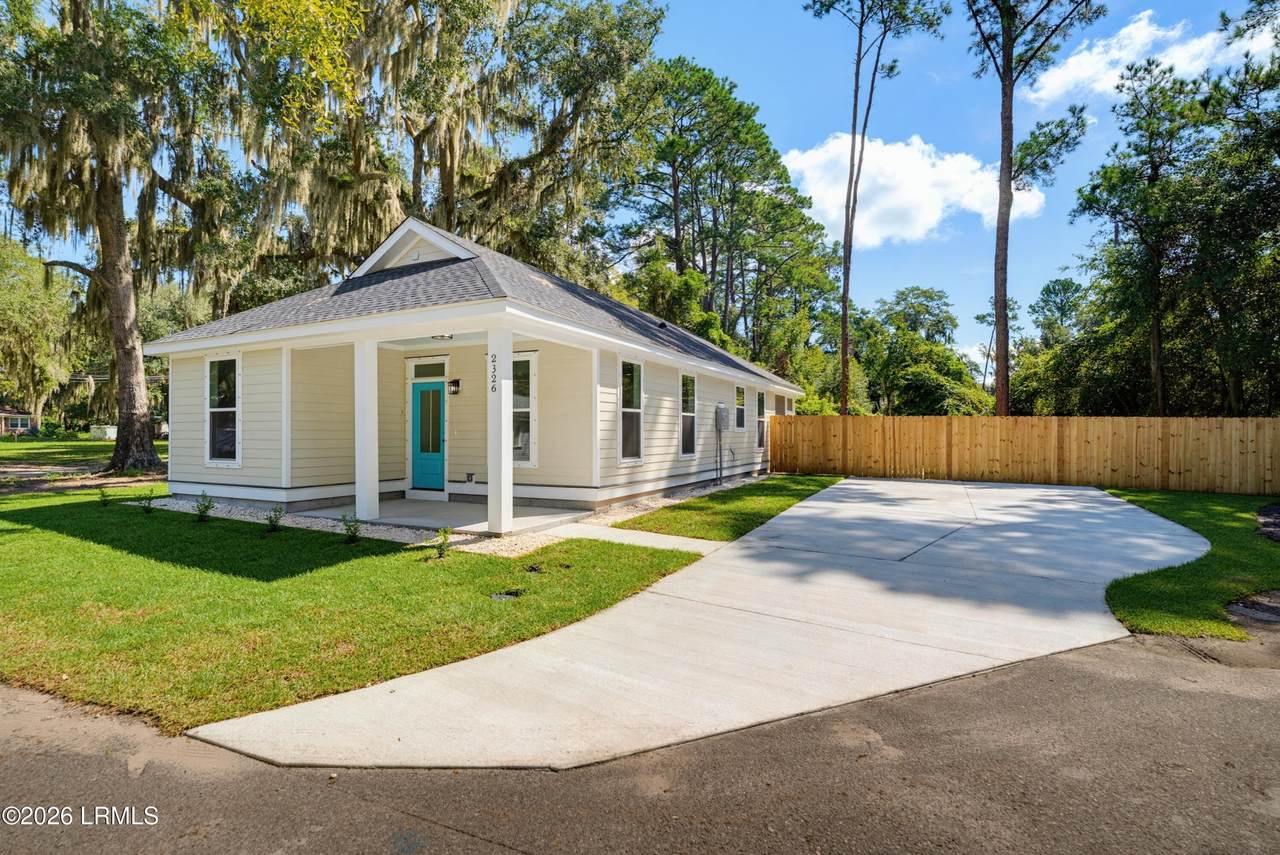 https://bt-photos.global.ssl.fastly.net/beaufortsc/1280_boomver_1_196592-2.jpg