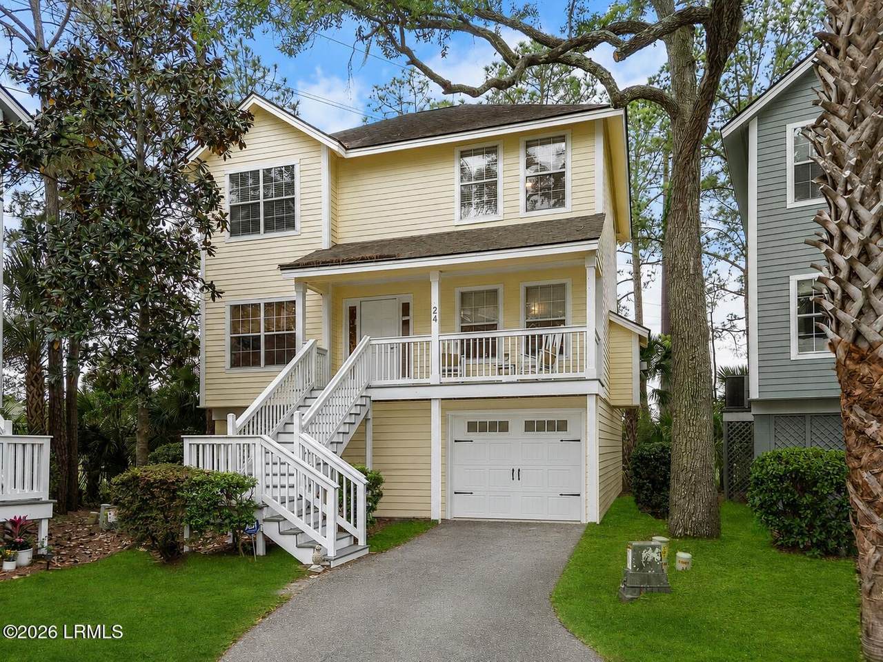 24 Pine Burr Road - Photo 1