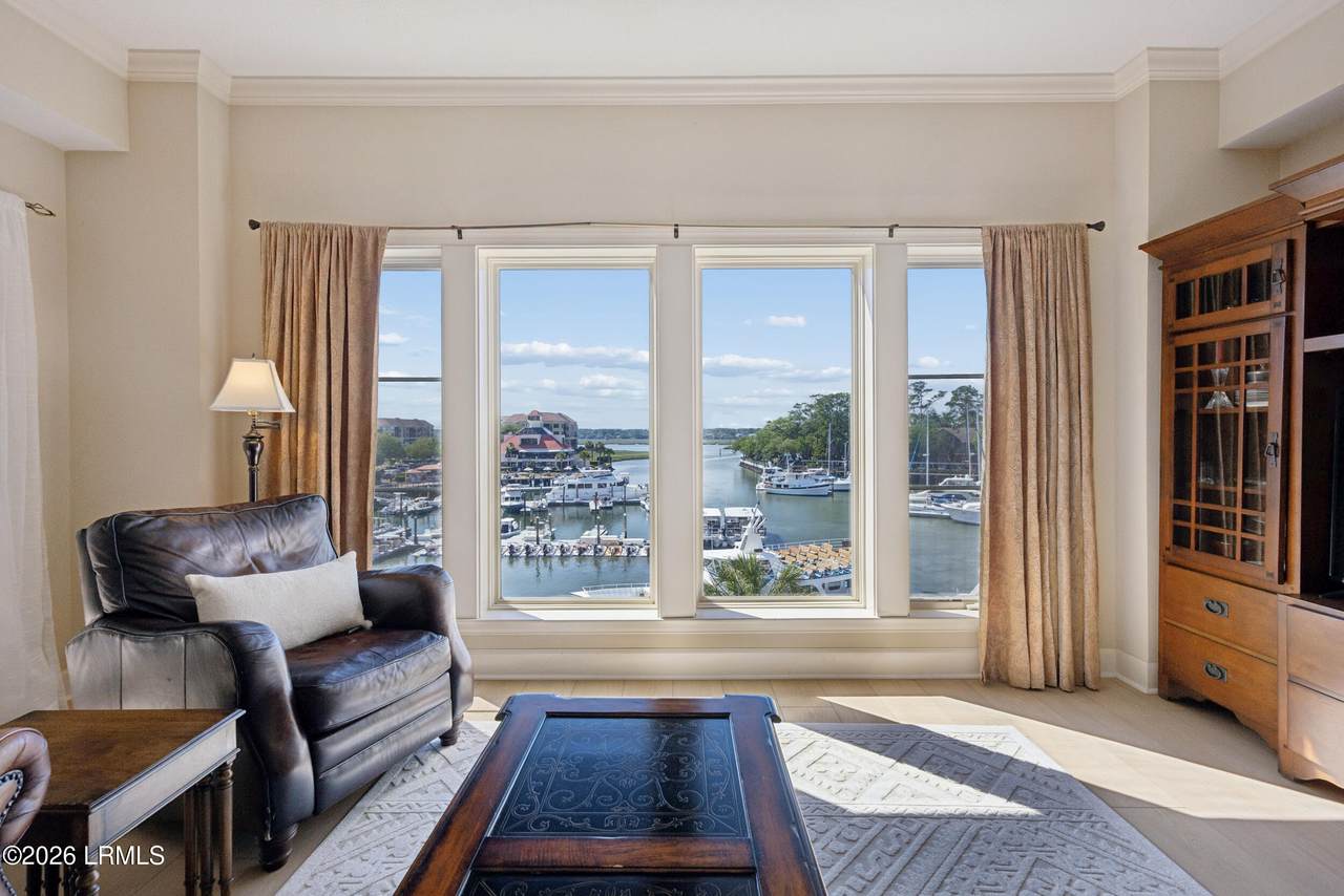 9 Shelter Cove Lane - Photo 1