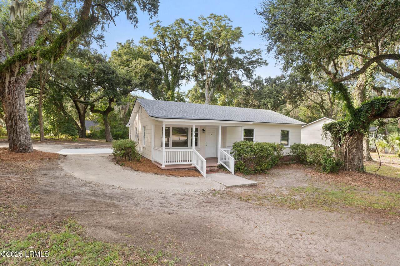 https://bt-photos.global.ssl.fastly.net/beaufortsc/1280_boomver_1_196686-2.jpg