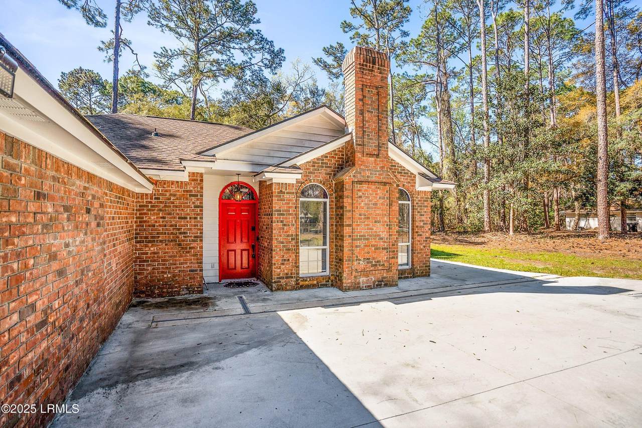 https://bt-photos.global.ssl.fastly.net/beaufortsc/1280_boomver_1_196696-2.jpg