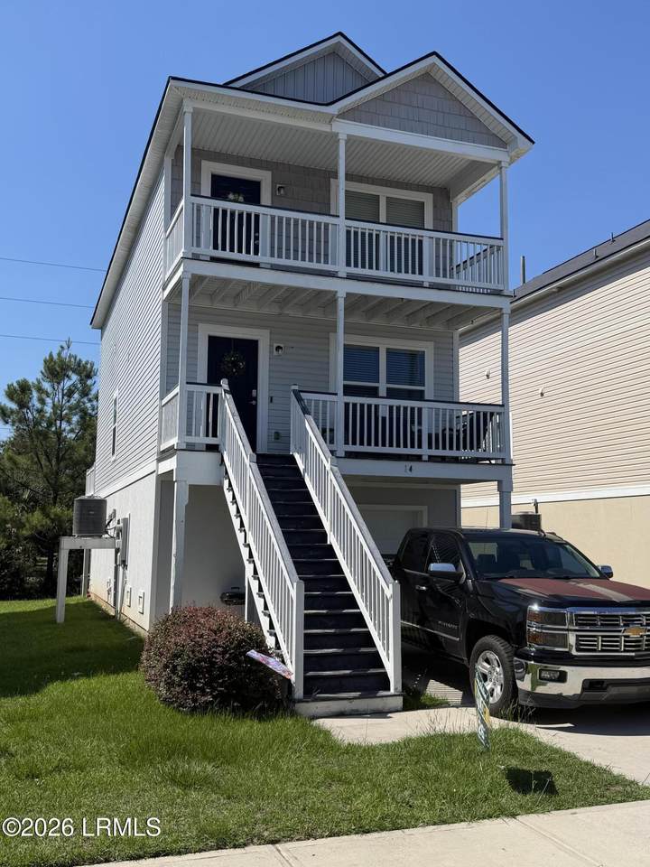 14 Bay Breeze Lane - Photo 1