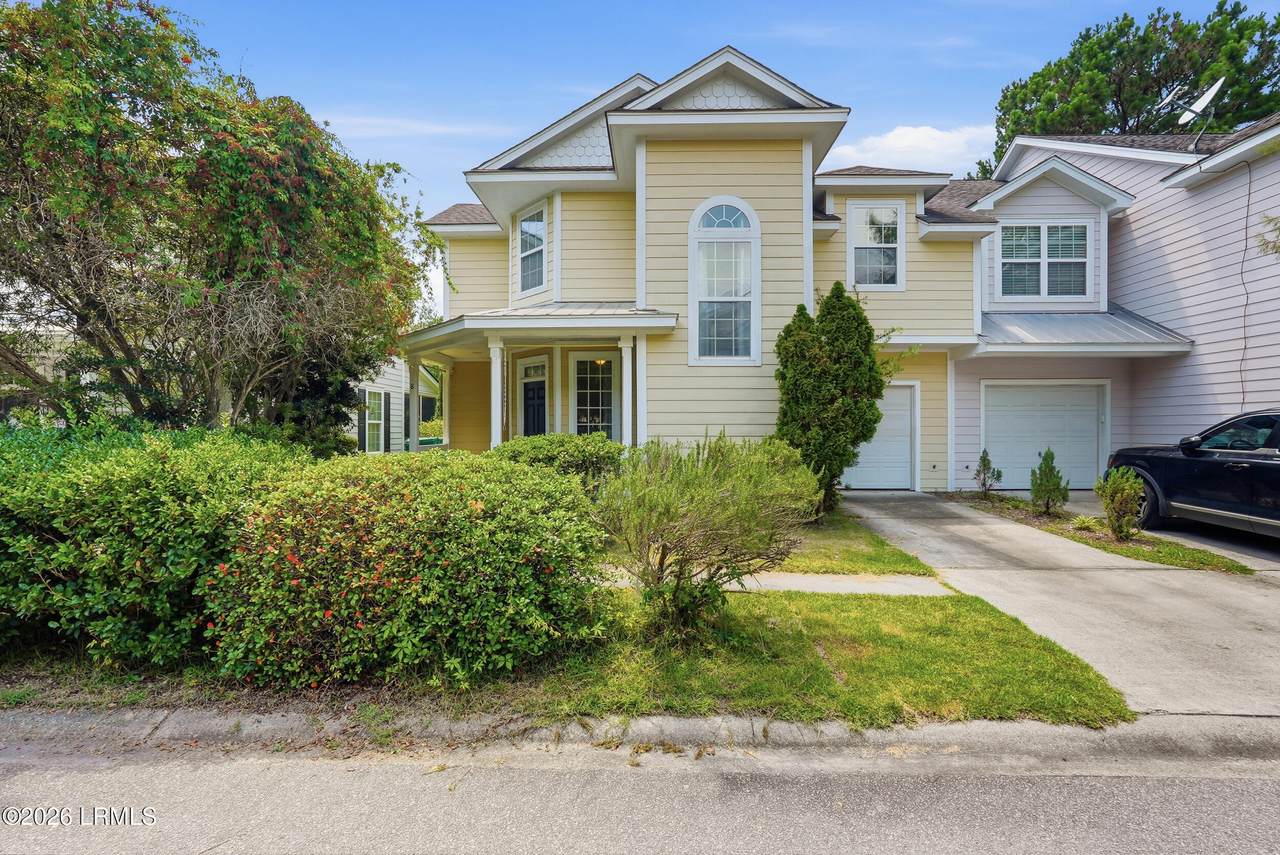 8 Winterberry Lane - Photo 1